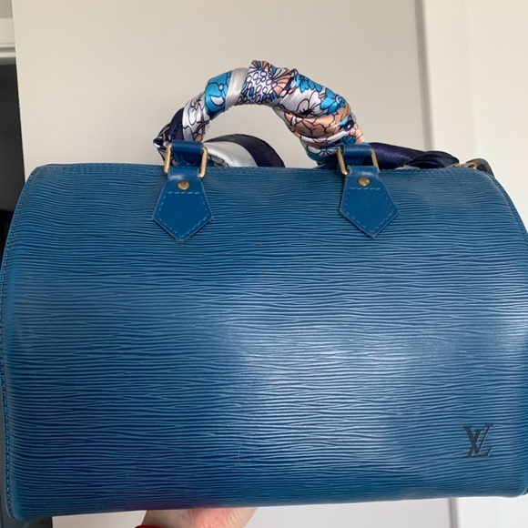 Stunning Louis Vuitton Speedy💙 30